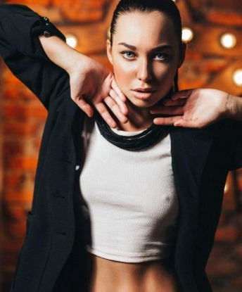 Анкета проститутки Алина - город Беркакит, 24 года, №9838